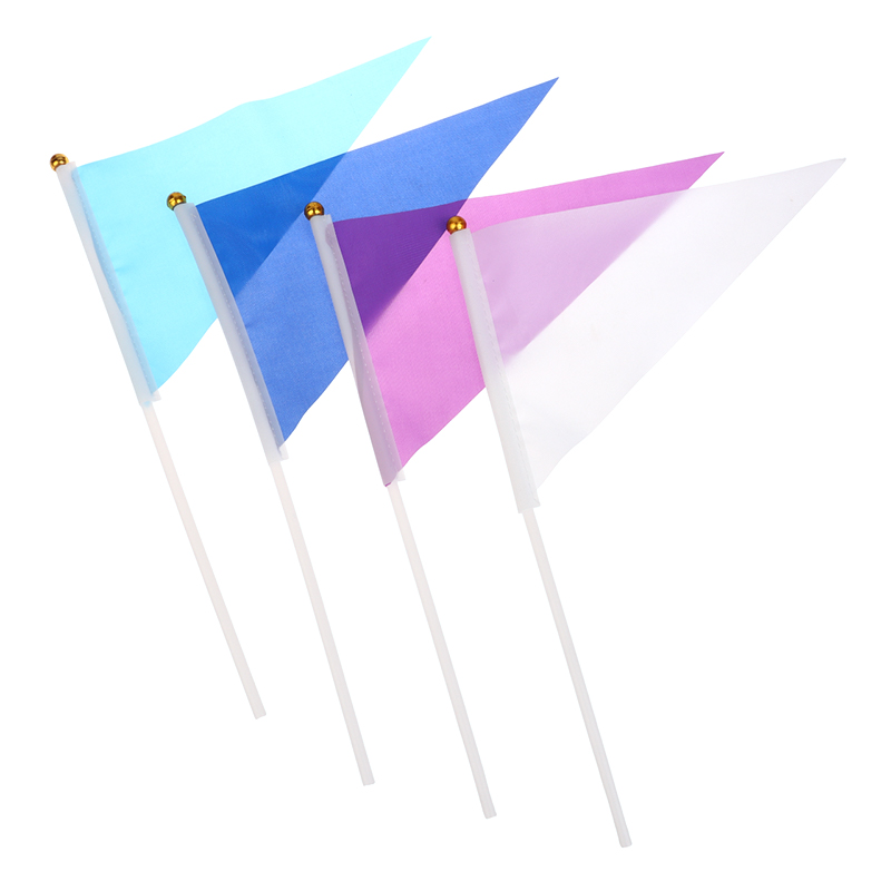 Bandiere triangolari colorate  - Yard Sign Blank recensione e prezzo